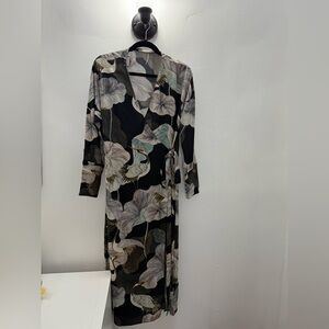 Zara Black and Cream Patterned Dress